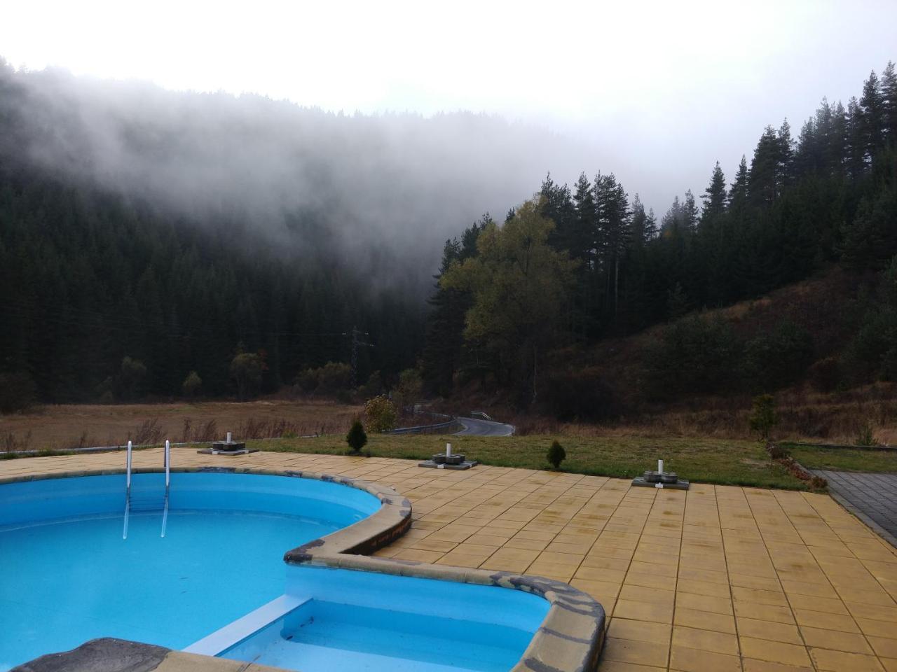 Hotel Restaurant Popini Laki Yagodina Εξωτερικό φωτογραφία